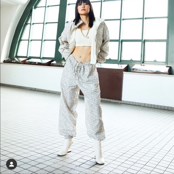 Fendi X Skims windbreaker in white size Small NEW! New with tags! - Picture 15 of 15